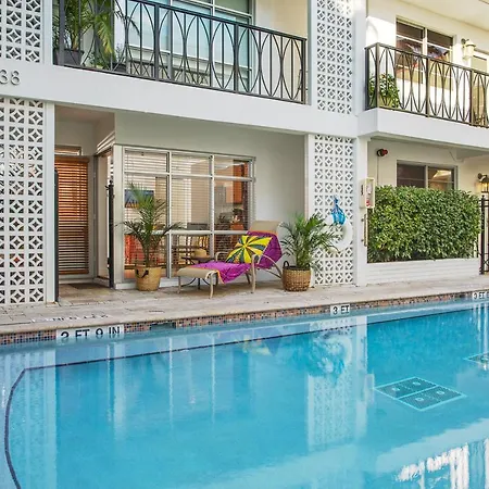 South Beach Poolside Apartment